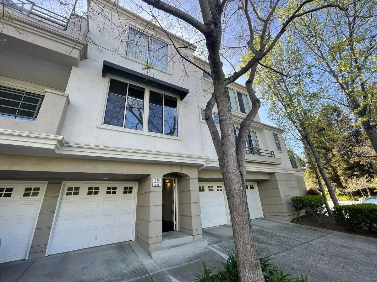 450 Navaro Way