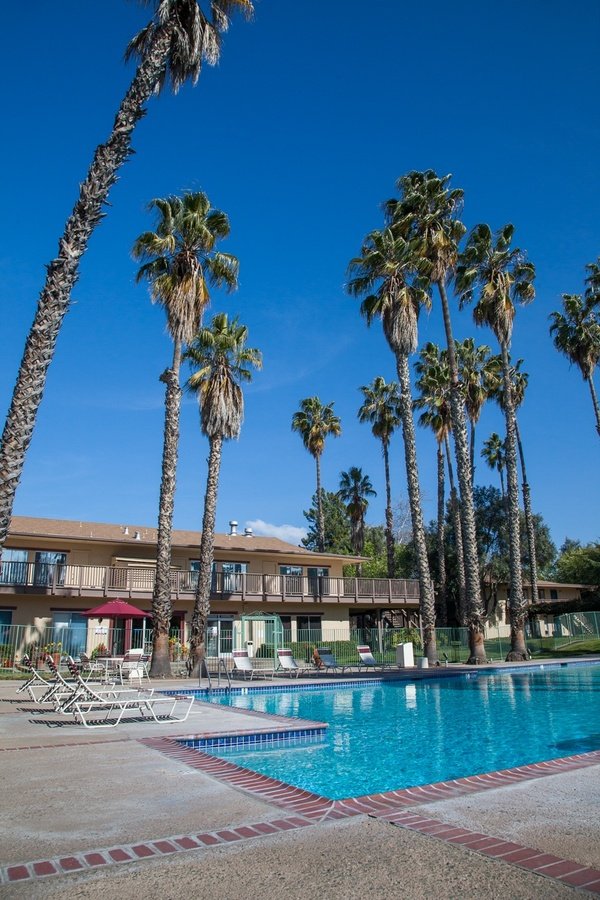 Valley West Apartments