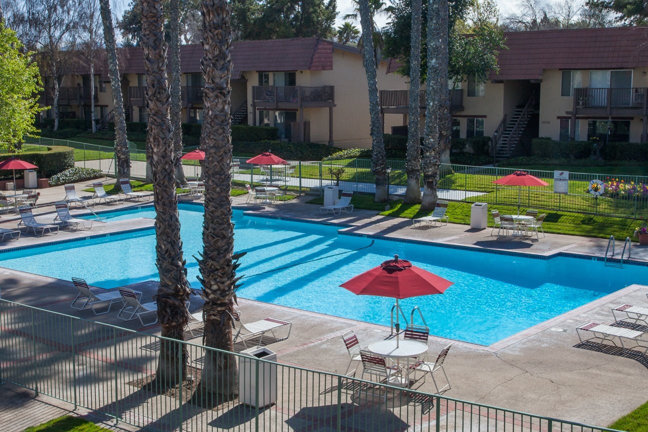 Valley West Apartments