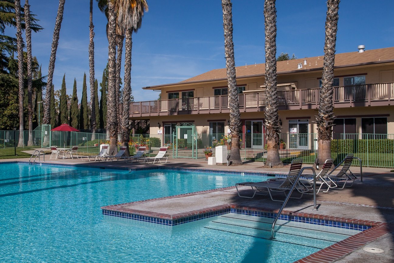 Valley West Apartments