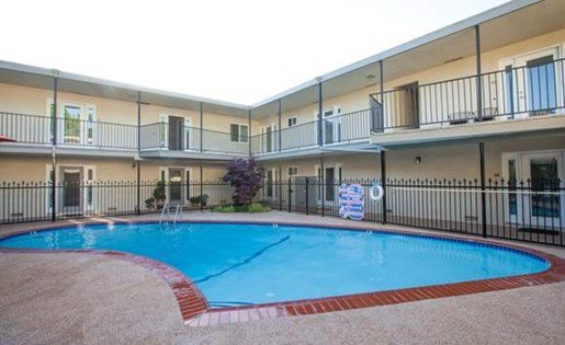 Villa Ranchero Apartments