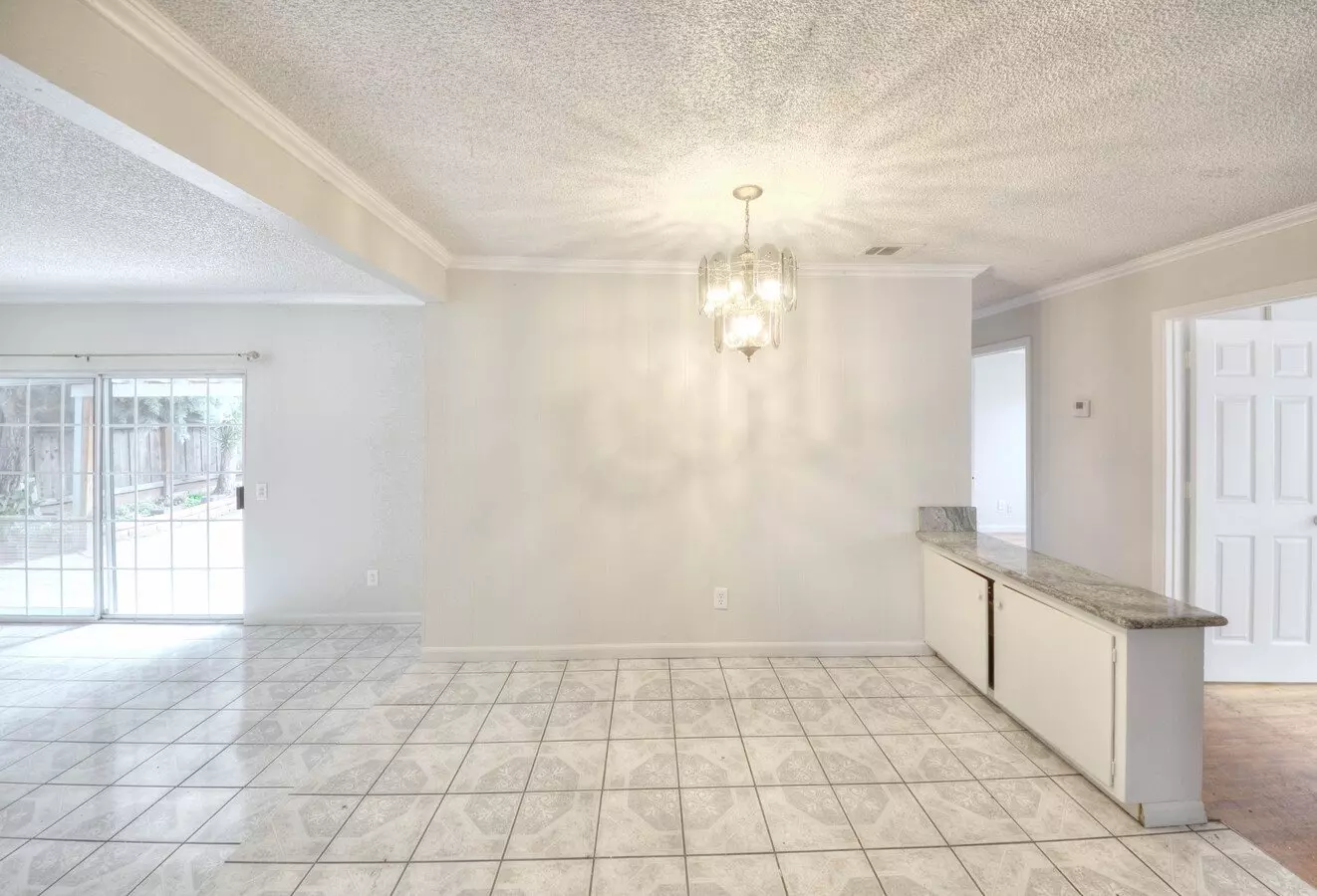 3462 Mount Prieta Dr