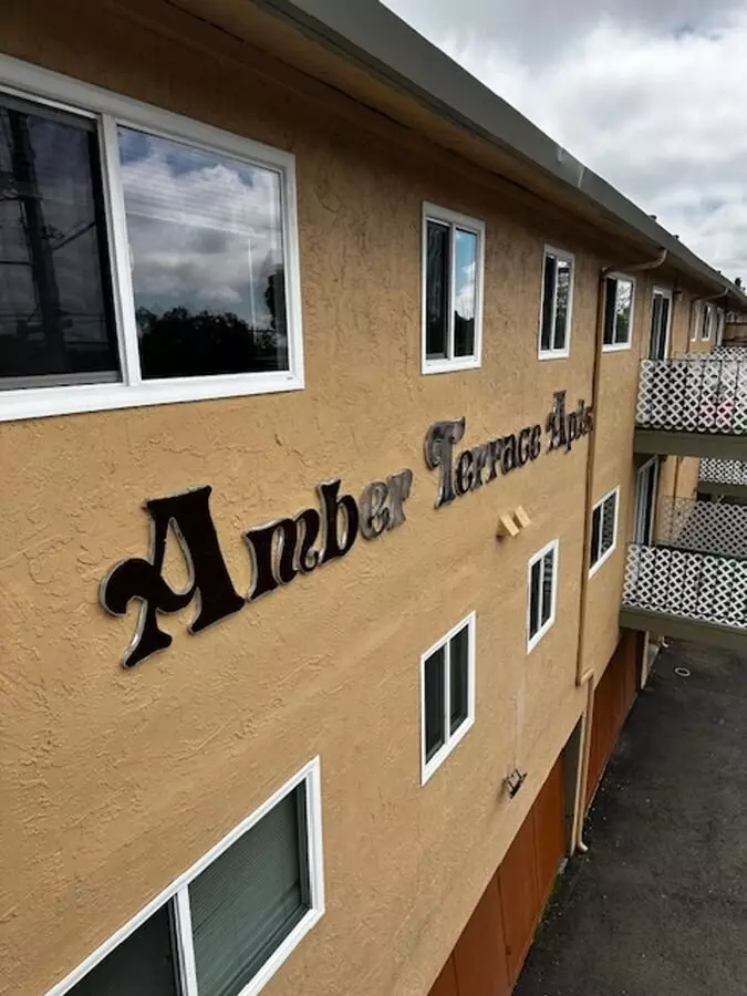 Amber Terrace