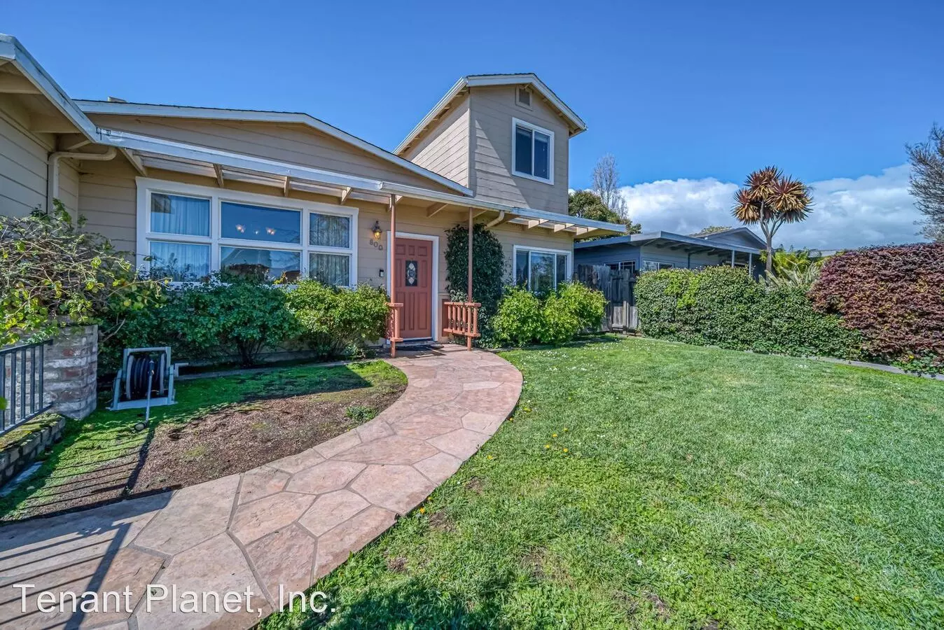 800 Kathryne Avenue