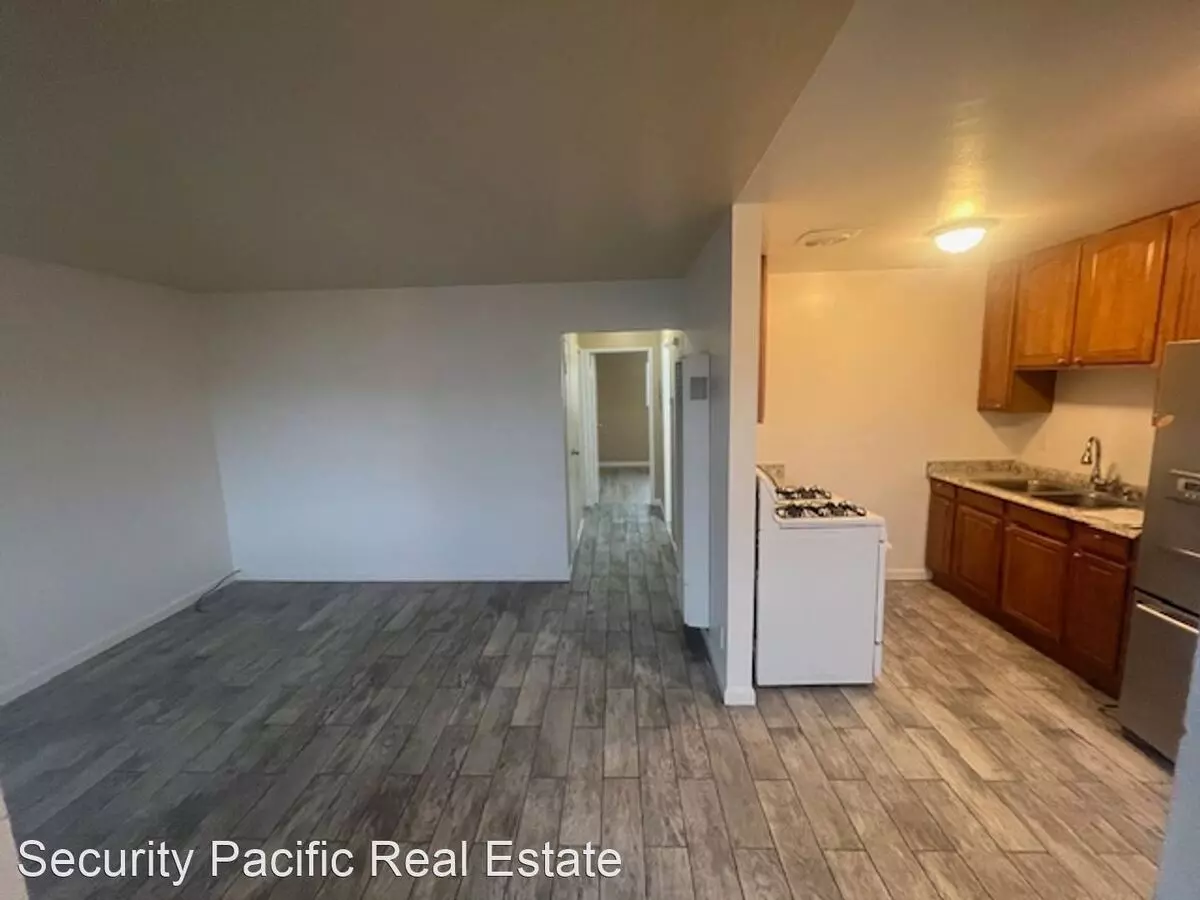 2341 Market Ave