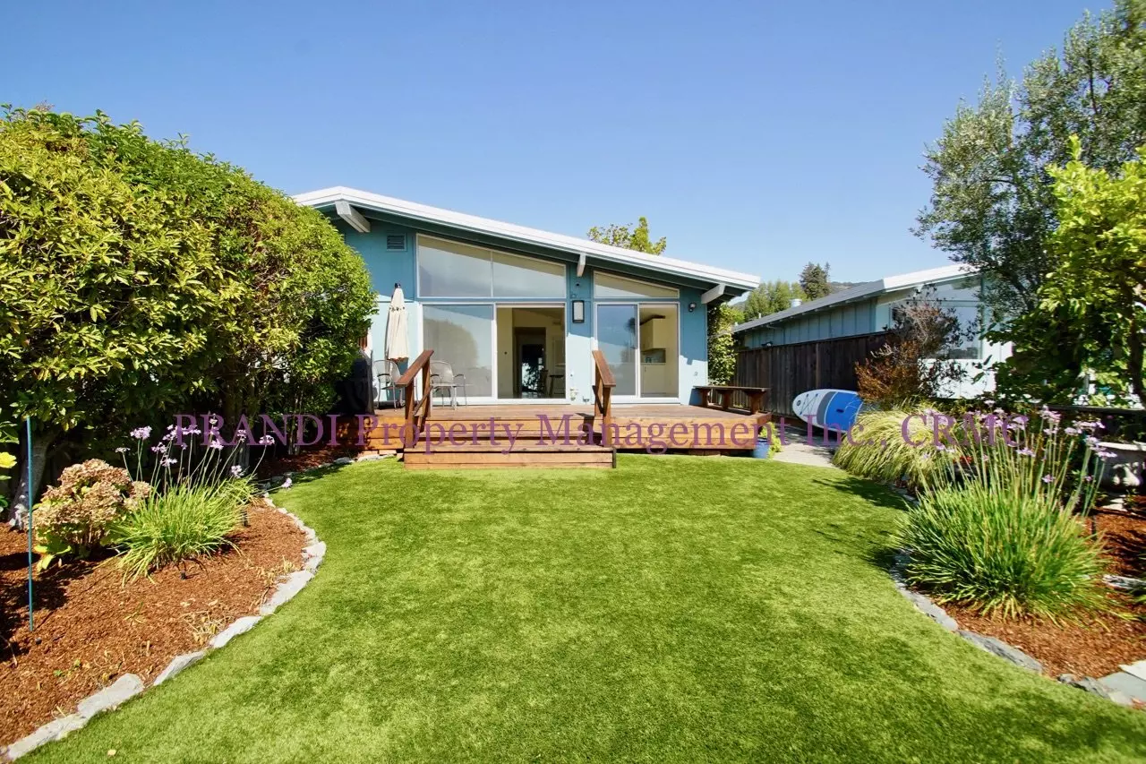 32 Porto Bello Drive