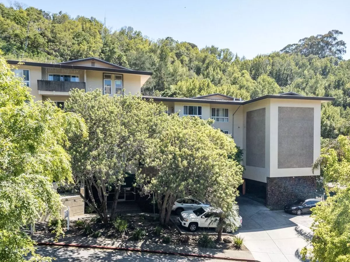 Marinian Towers Apartments