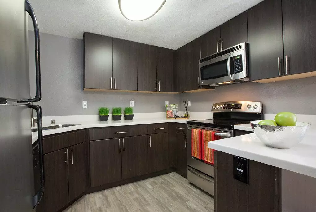 Foothill - Twin Creeks Condos