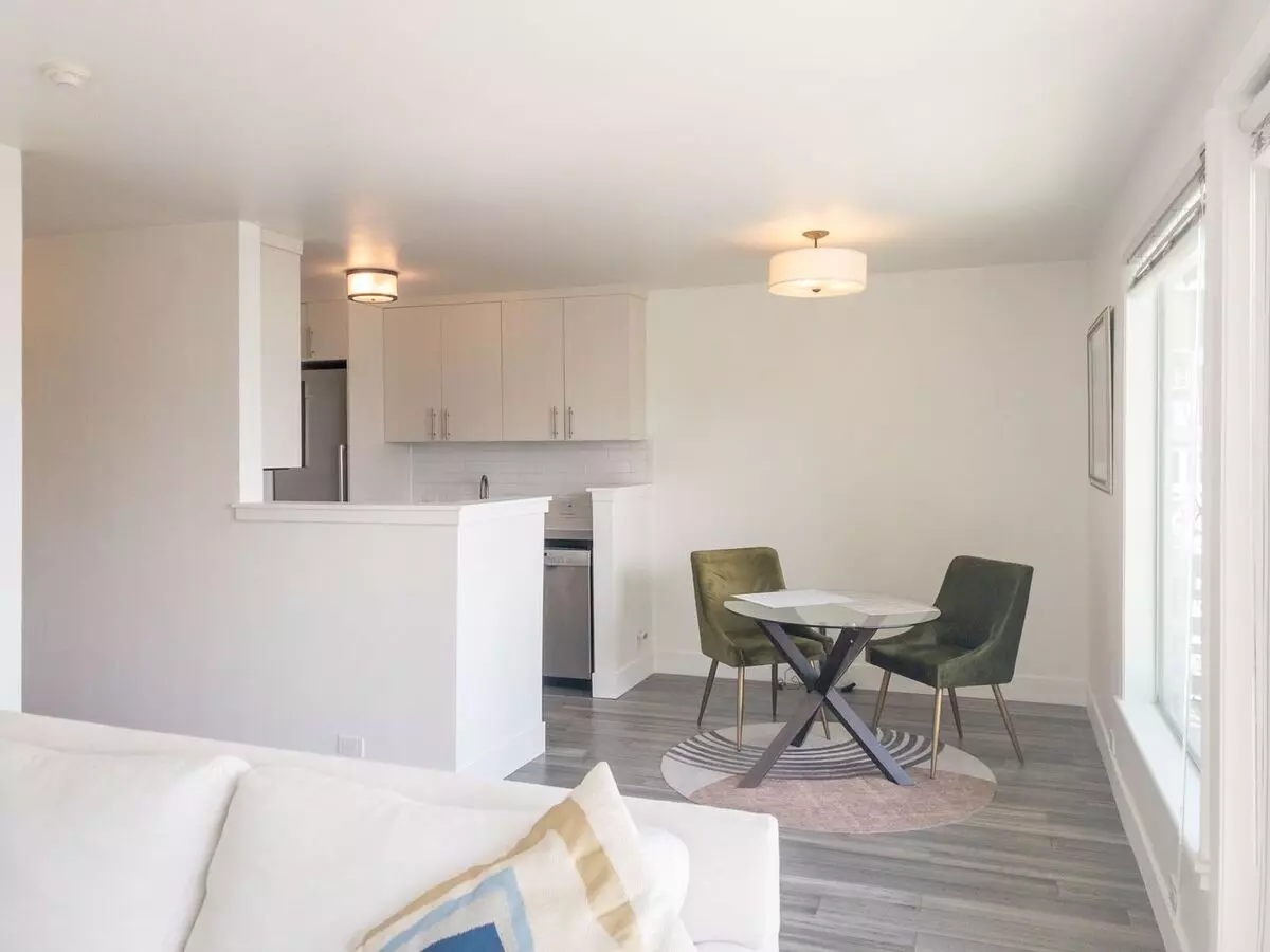 Bulkley Ave. Apartments