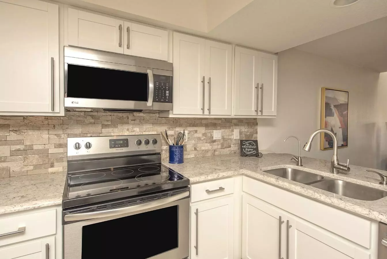 8651 E Royal Palm #235