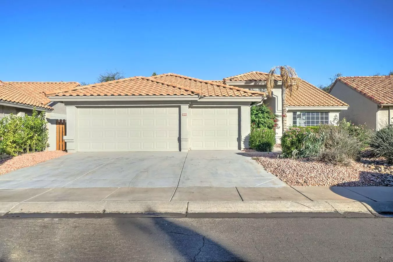 8940 East Palm Ridge Drive