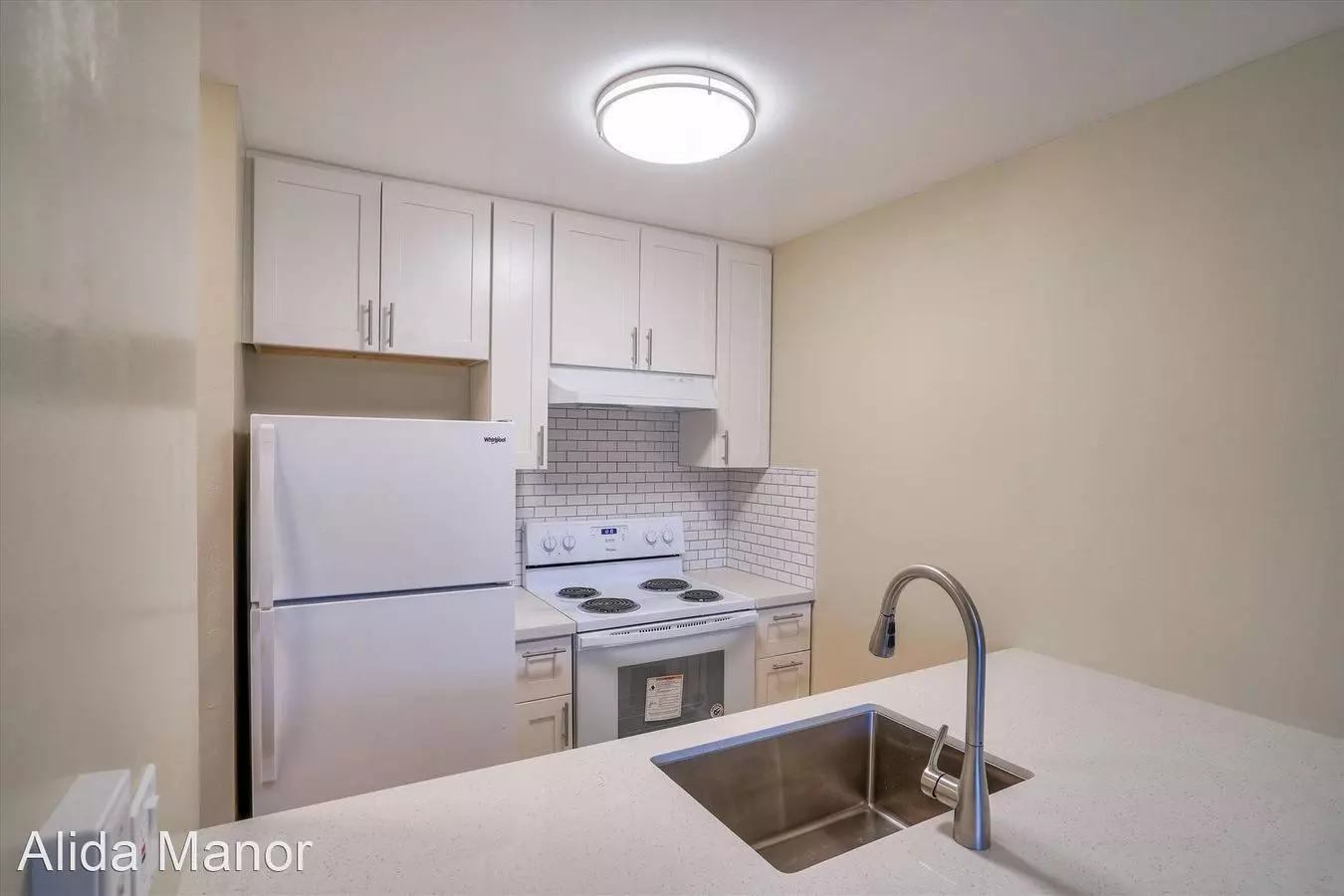 Alida Manor Apartments