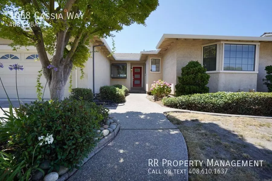 1068 Cassia Way
