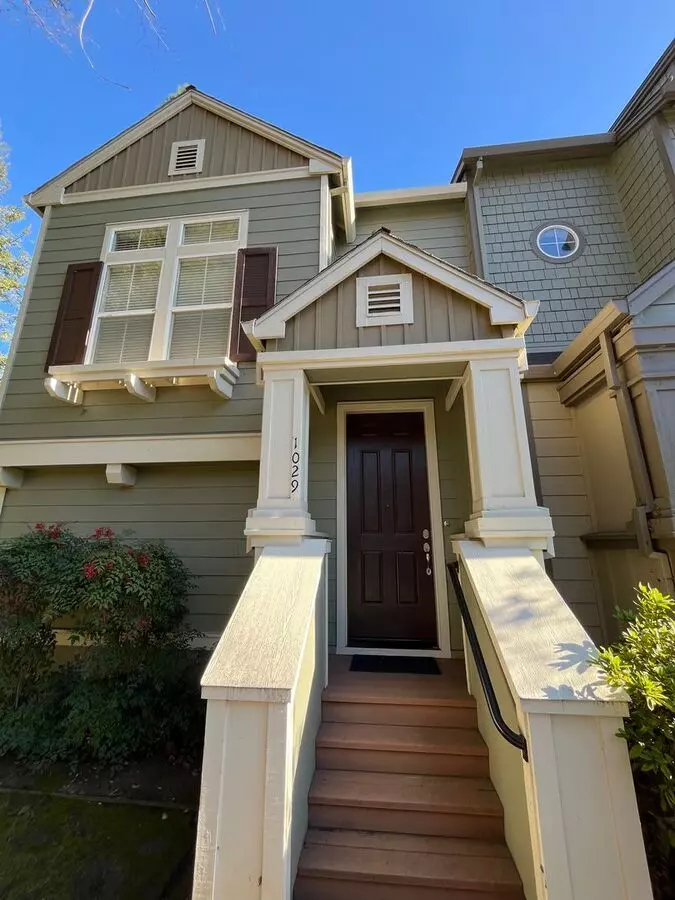 Modern 3B/3.5B Townhouse in Sunnyvale