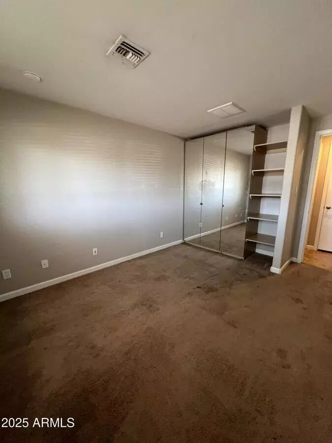 233 East Huntington Drive