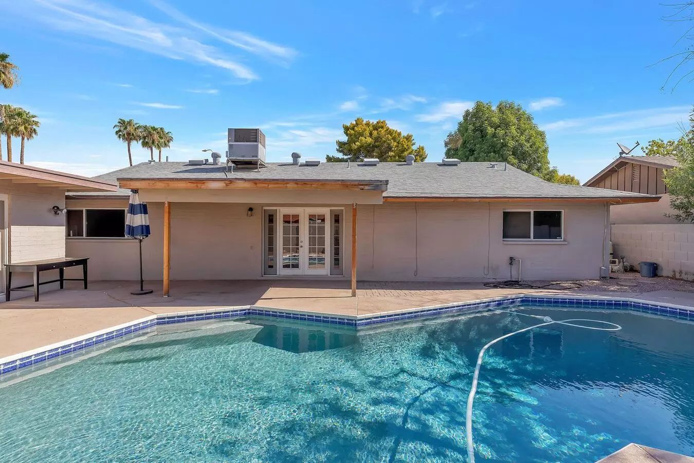 505 East Carson Drive