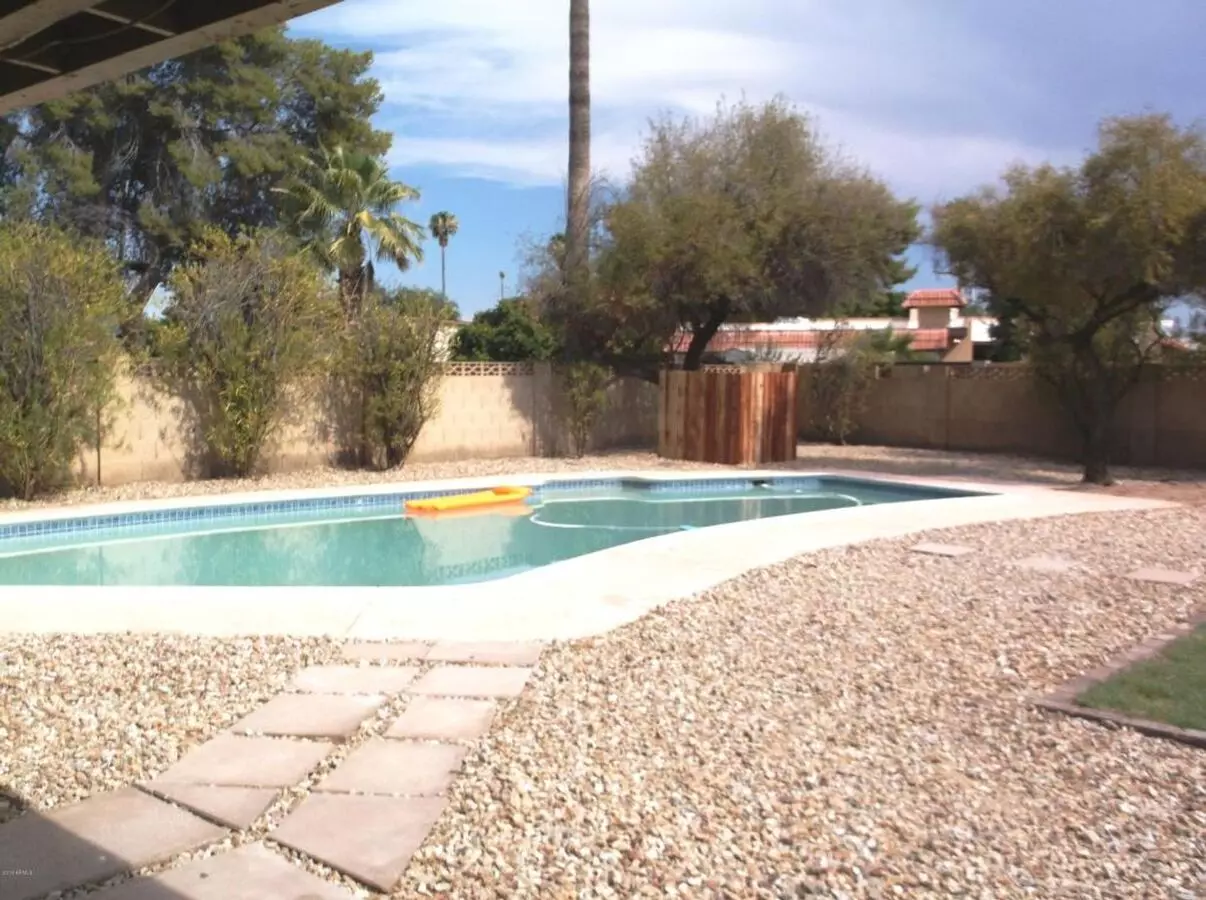 1855 East Loma Vista Drive