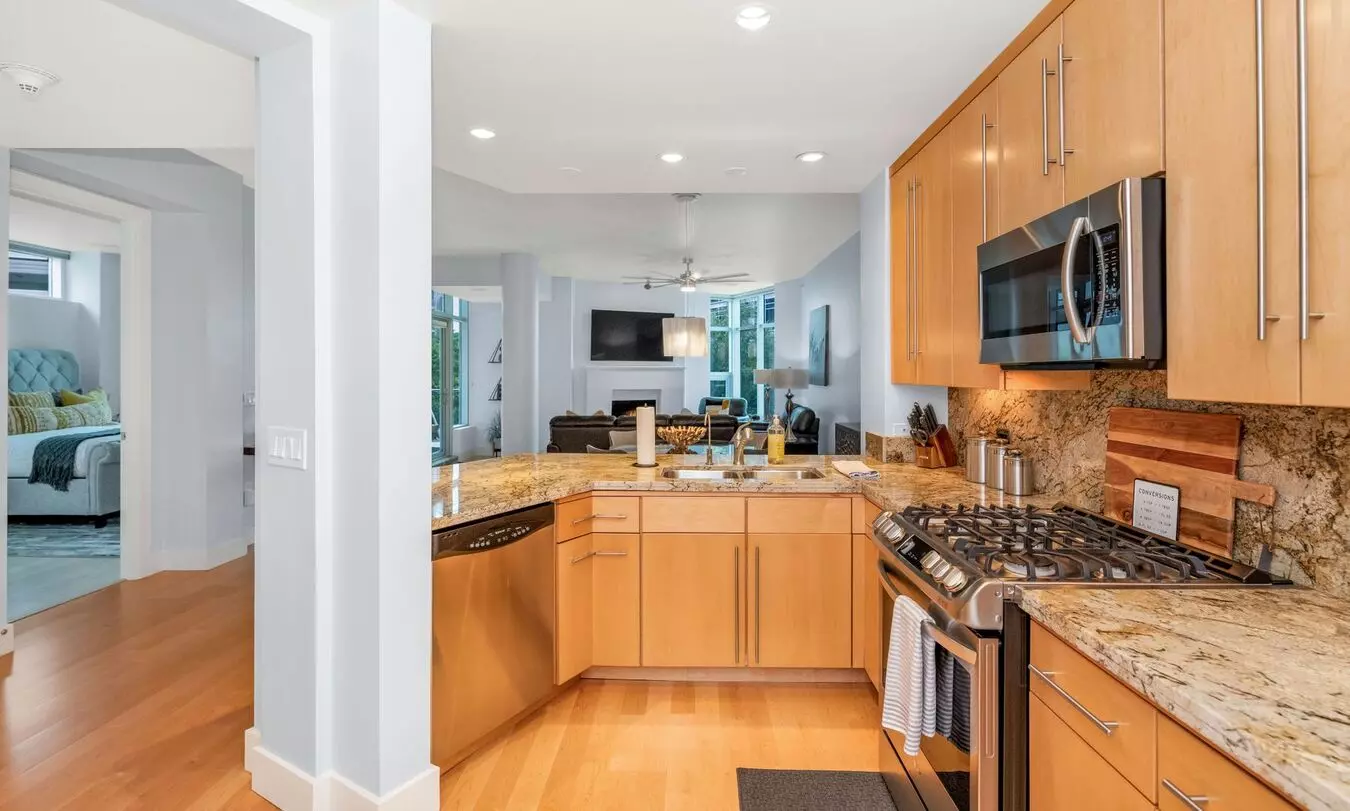 120 East Rio Salado Parkway