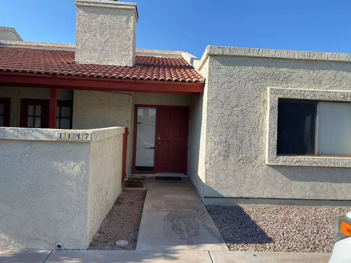 633 W Southern Ave Tempe, AZ 85282