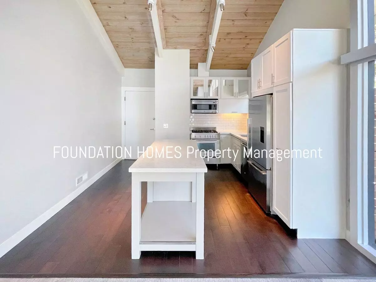 58 Barbaree Way, Tiburon (Single Family)
