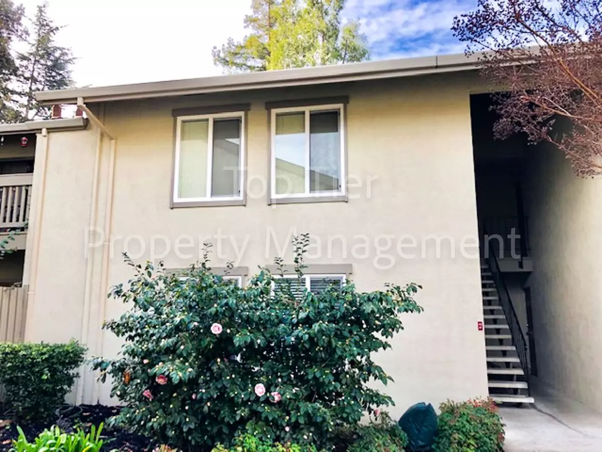 1251 Homestead Avenue