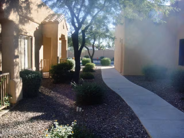 8800 N 107th Ave Peoria, AZ 85345