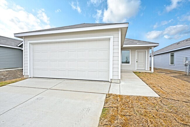 3805 Swift Fox Rd New Braunfels, TX 78132
