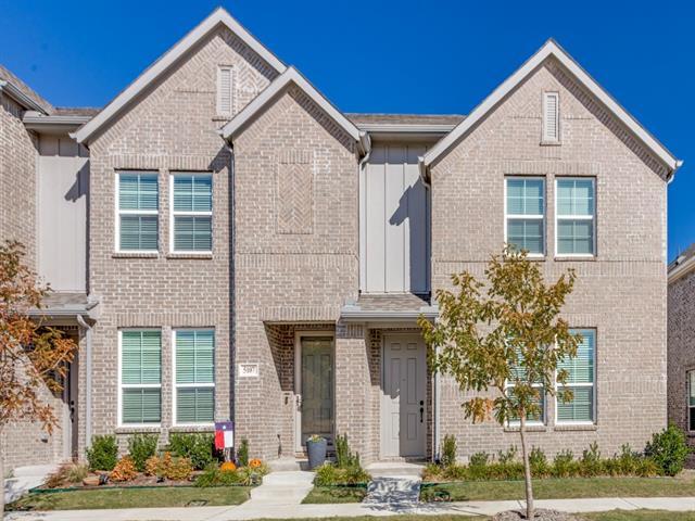 5109 Community St Haltom City, TX 76117