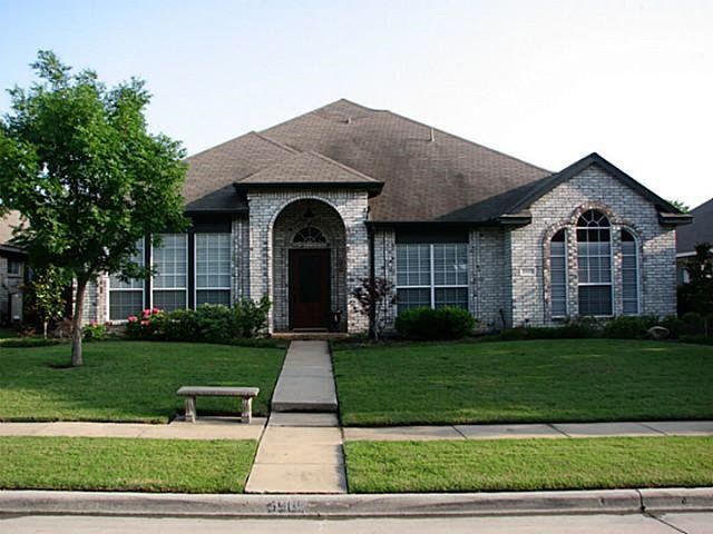 5905 Longo Dr