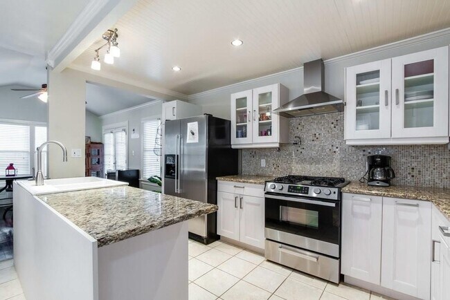 2404 Thornton Rd.
