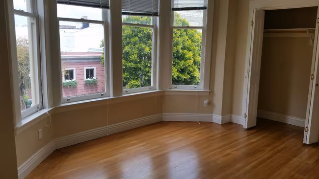 21st Street Apartments