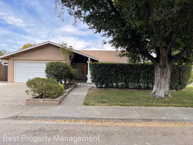 107 Glacier Drive