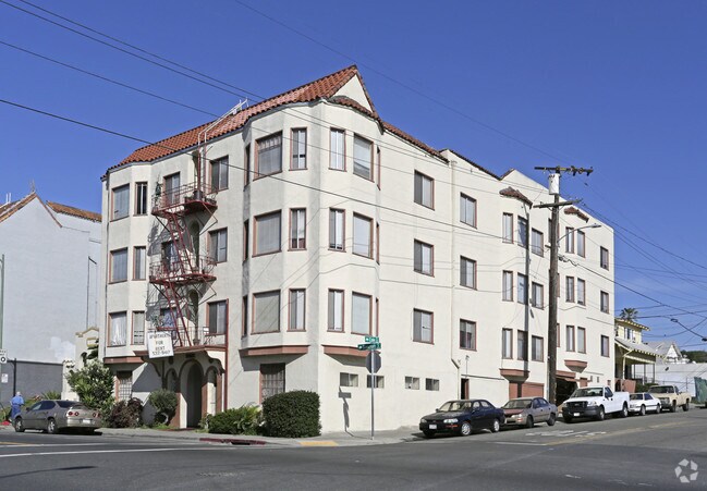 Bancroft Fairfax Apartments