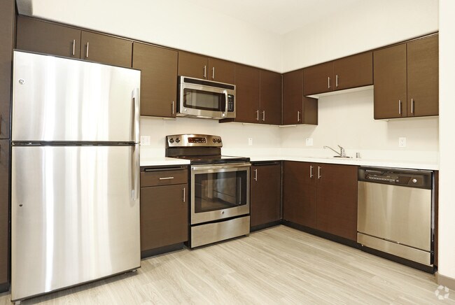 Anton Hacienda Apartments