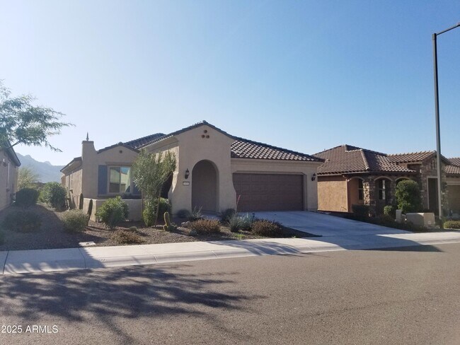 26881 W UTOPIA Road
