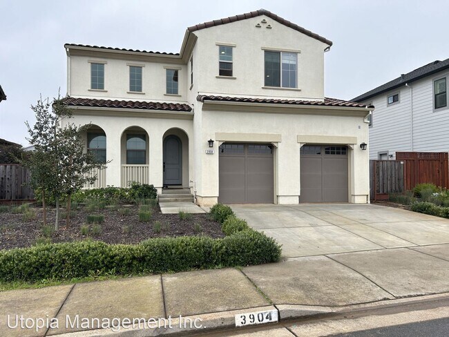 3904 Park Gardens Dr Santa Rosa, CA 95404