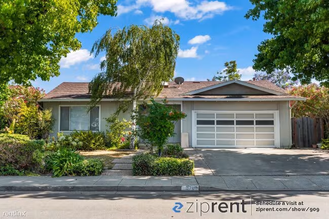 970 Lantana Drive