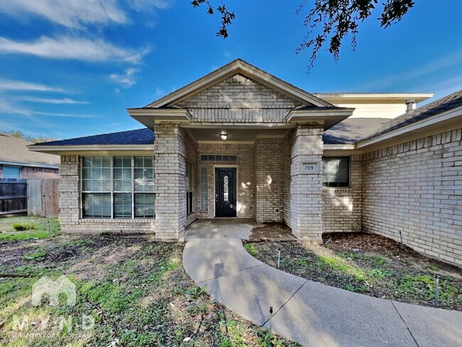 705 Stonebrooke Drive