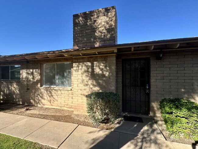 2725 S Rural Rd Tempe, AZ 85282