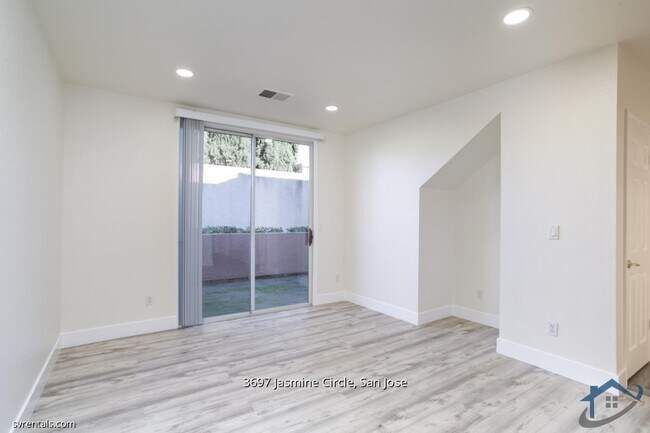 3697 Jasmine Cir San Jose, CA 95135