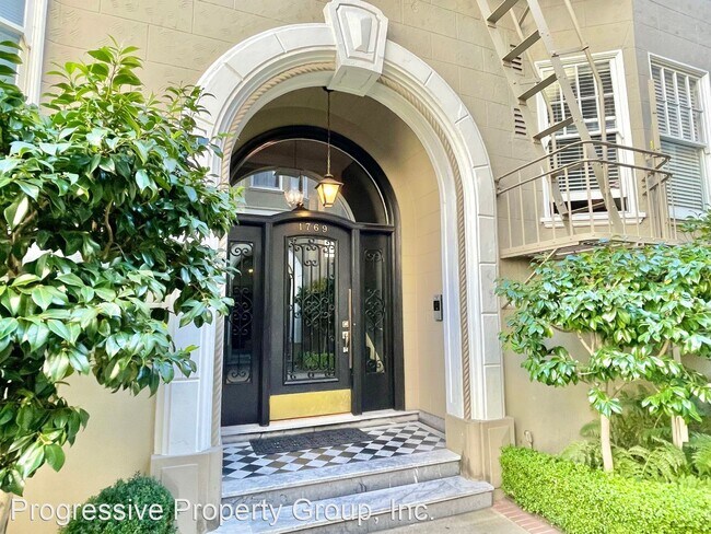 1769 Broadway #3