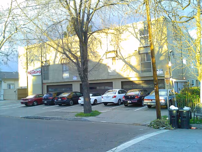 780 S 11th St San Jose, CA 95112