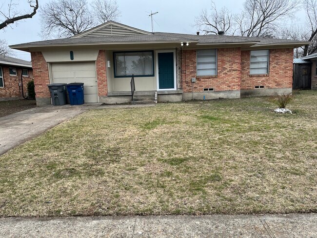 9216 Freeport Drive