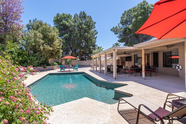 5216 E Monte Cristo Ave Scottsdale, AZ 85254