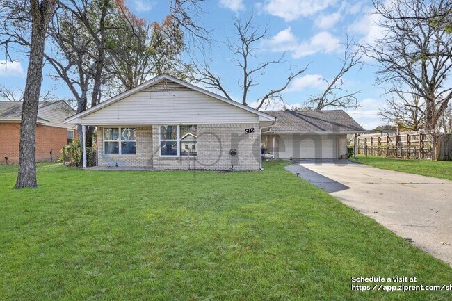 502 Forest Circle