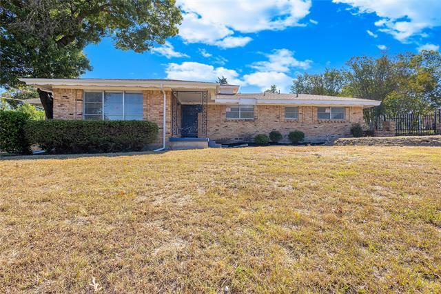 5108 Mystic Trail Dallas, TX 75241