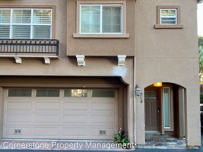 514 Richie Pl