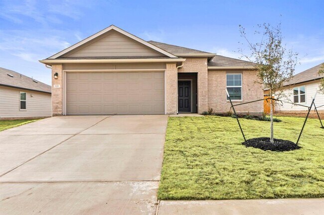 128 Shimmering Cv San Marcos, TX 78666