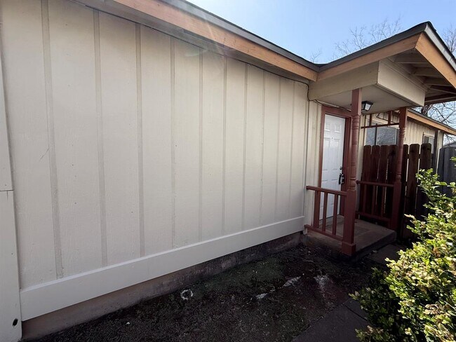 2122 Andover Drive