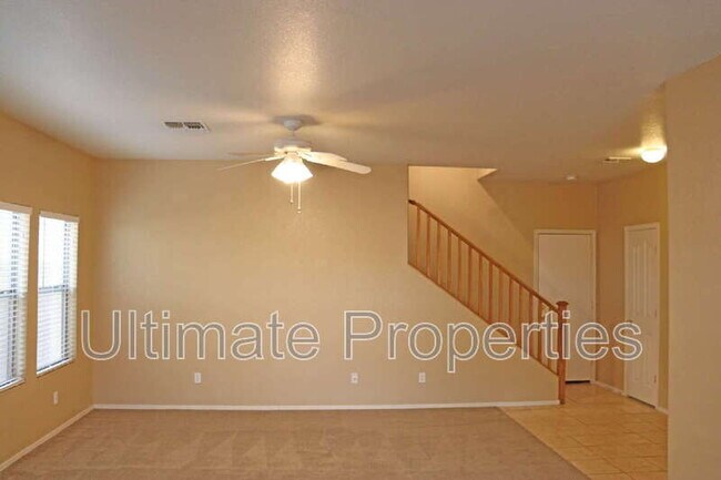 8214 W Purdue Ave Peoria, AZ 85345